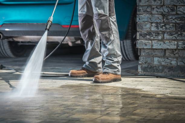 Best Building Exterior Pressure Washing in Englishtown, NJ
